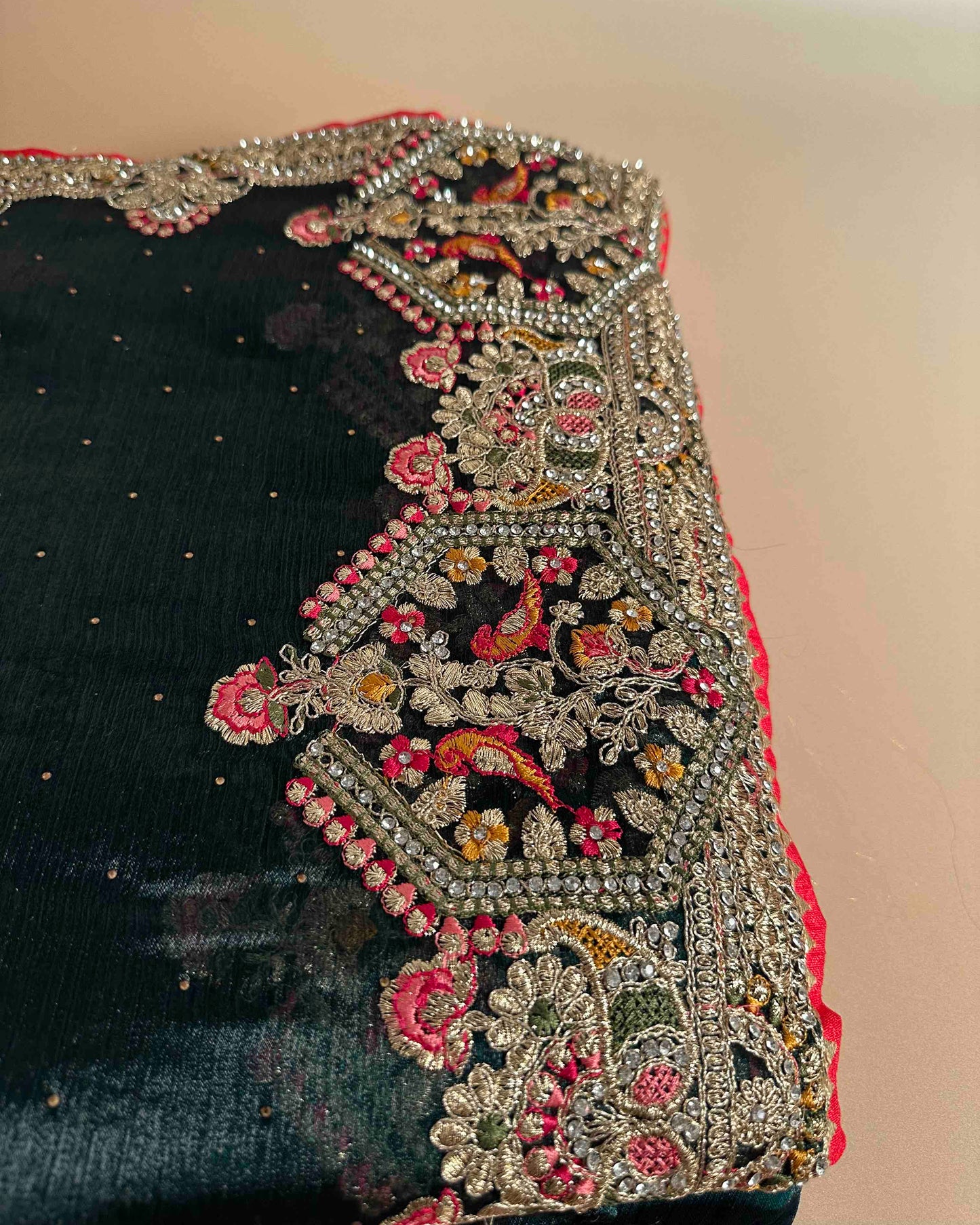 Kahani Bottle Green Chiffon Silk Saree with Embroidery Border